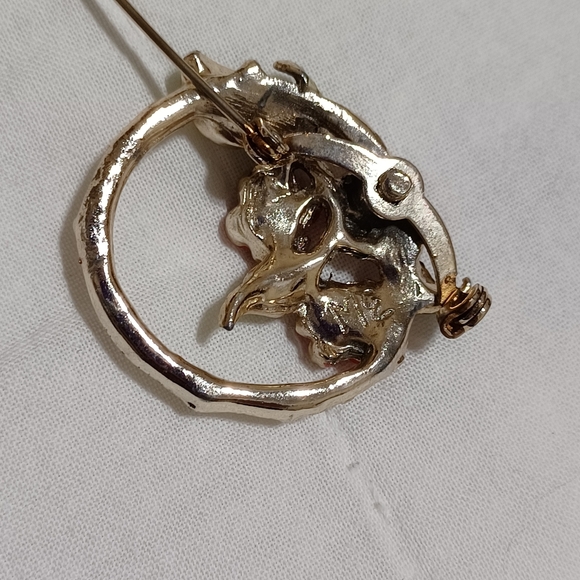 Vintage Silver-tone Enamel Red Roses Pin Brooch Signed ME - Picture 4 of 7